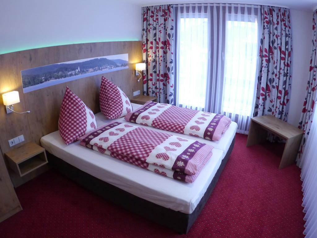 Gästehaus Café Heck Titisee Chambre photo