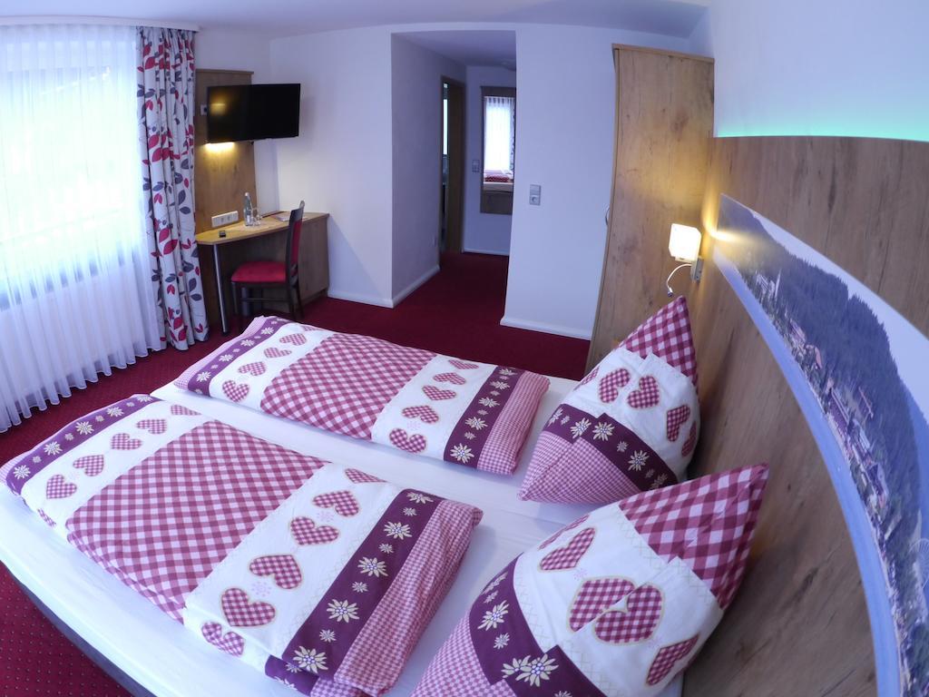 Gästehaus Café Heck Titisee Chambre photo